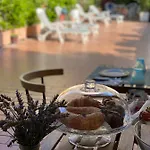 La Terrazza 4* نابولي