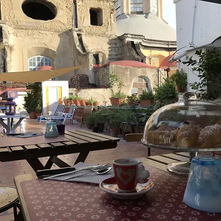 Bed & Breakfast La Terrazza Naples